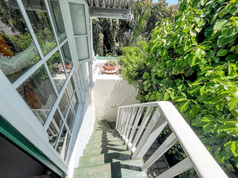 1 Bedroom Property for Sale in Pinelands Western Cape